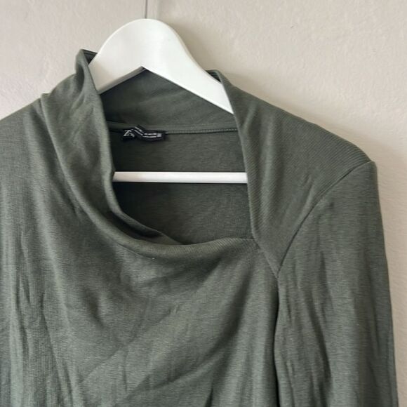 Zara Asymmetrical V Neck Ribbed Long Sleeve Top XL Green Textured Fitted - Picture 4 of 7